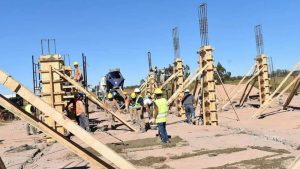 Retomaron la construcción de la Escuela Pro-A en Despeñaderos