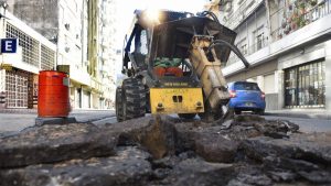 Rosario: está en marcha la segunda etapa del plan de mantenimiento vial en calles   