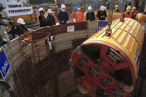 Bajan la tunelera de obra cloacal en Lomas de Zamora