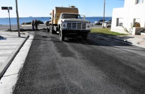 Puerte Madyn Vecinos podrán contratar directamente las obras de asfalto y cordón cuneta