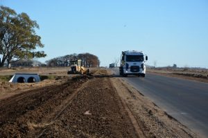 Reconstruirán 800 metros de pavimento y banquinas sobre la ex Ruta Nacional 9. Custro ofertas