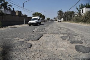 Reactivan una repavimentación en cinco barrios de Concepción