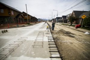 Se realizó la apertura de sobres para la pavimentación de Av. Los Ñires – TOLHUIN