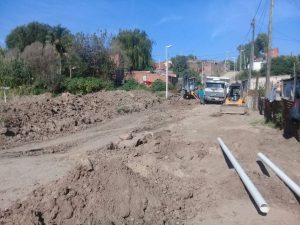 Cinco ofertas para las obras de mejora en barrios Humito y Kilómetro 3 Parana $ 126 Millones