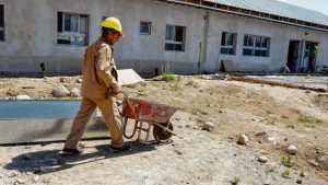 En Río Negro continúan las obras en las escuelas para el regreso a clases