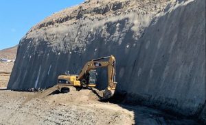 Se reinició la obra de estabilización del Cerro Chenque