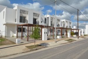 $272 Millones CONSTRUHAUS Construirá 44 Viviendas en Duplex en  Bº Parque del Río IV Sga del Estero