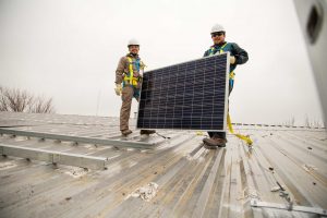 2 Oferentes calificaron para el parque de energía solar El Alamito $135M