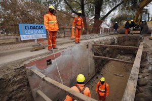 Obras de saneamiento cloacal en tres barrios de La Calera $305M