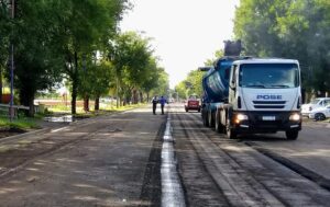 Repavimentación de  Avenida San Martín en Rojas