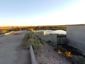 Neuquén construye piletones de saneamiento cloacal en el Complejo Ambiental