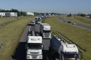 El tercer carril de la autopista a Buenos Aires se licitó en 2021 pero sigue estancado