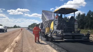 Vialidad licitó tres obras para repavimentar Ruta nacional 3