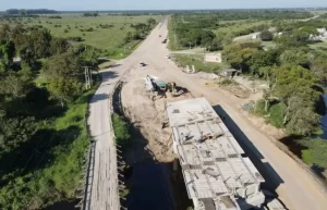 Avanza la pavimentación entre General Vedia y Puerto Bermejo