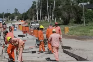 Obra pública: Santa Fe anunció que habrá postergaciones en los pagos a las empresas