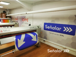 Señalar SRL Fabricante de Señalización Vial  CERTIFICADO por Avery Dennison