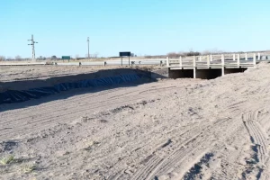 Villarino: así están las obras de impermeabilización de los canales del Río Colorado