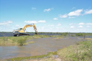 Santa Fe – Iniciaron las obras de mantenimiento y reparación del sistema de defensas