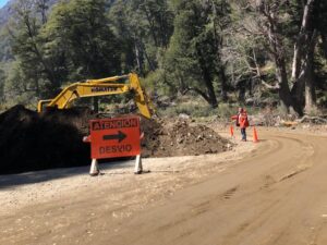 Se reanudan los trabajos en la obra de pavimentación a Villa Traful