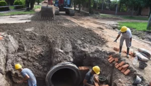 Construyen 1500 metros de ducto para evitar inundaciones en cinco barrios de Corrientes