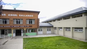 Ampliacion sanitarios de la ESRN 46 de Bariloche