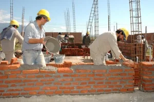 Materiales, mano de obra y otros gastos: en detalle, cuánto cuesta construir una casa en San Juan
