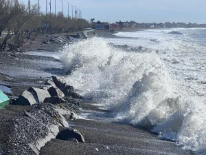 Playa Unión: licitaron la primera etapa de la obra de defensa costera que protegerá la infraestructura urbana frente al avance del mar