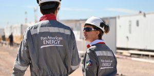 Río Negro ingresa a Vaca Muerta con su primera concesión de petróleo no convencional: PAE liderará el desarrollo en Loma Guadalosa